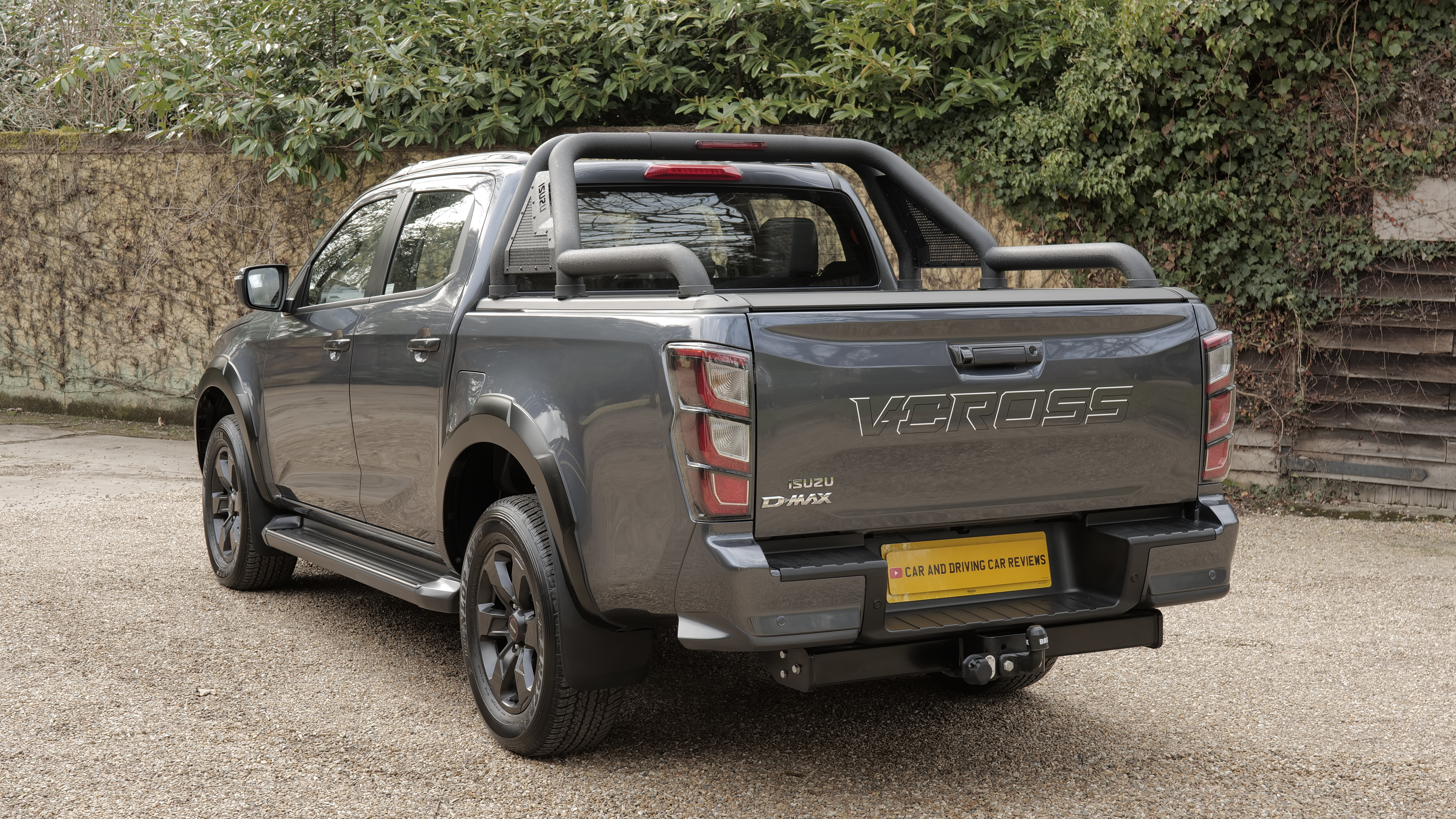 ISUZU D-MAX SPECIAL EDITION 1.9 V-Cross Steel Edition Double Cab 4x4 Auto